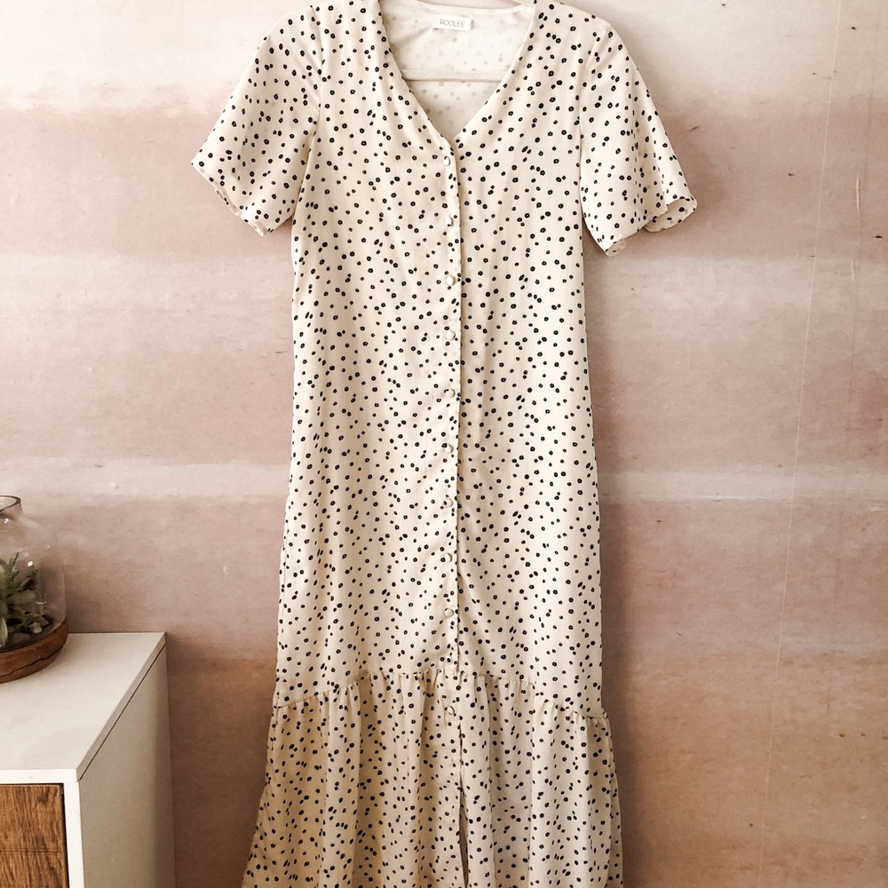 White floral print maxi dress